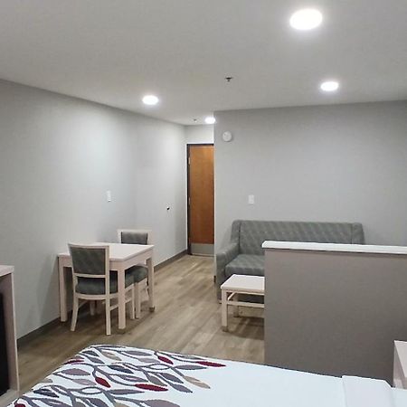 Red Roof Inn & Suites Euless - Dfw Airport Southwest Buitenkant foto